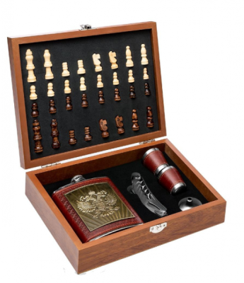 Подарочный набор - чемодан Helios с шахматами